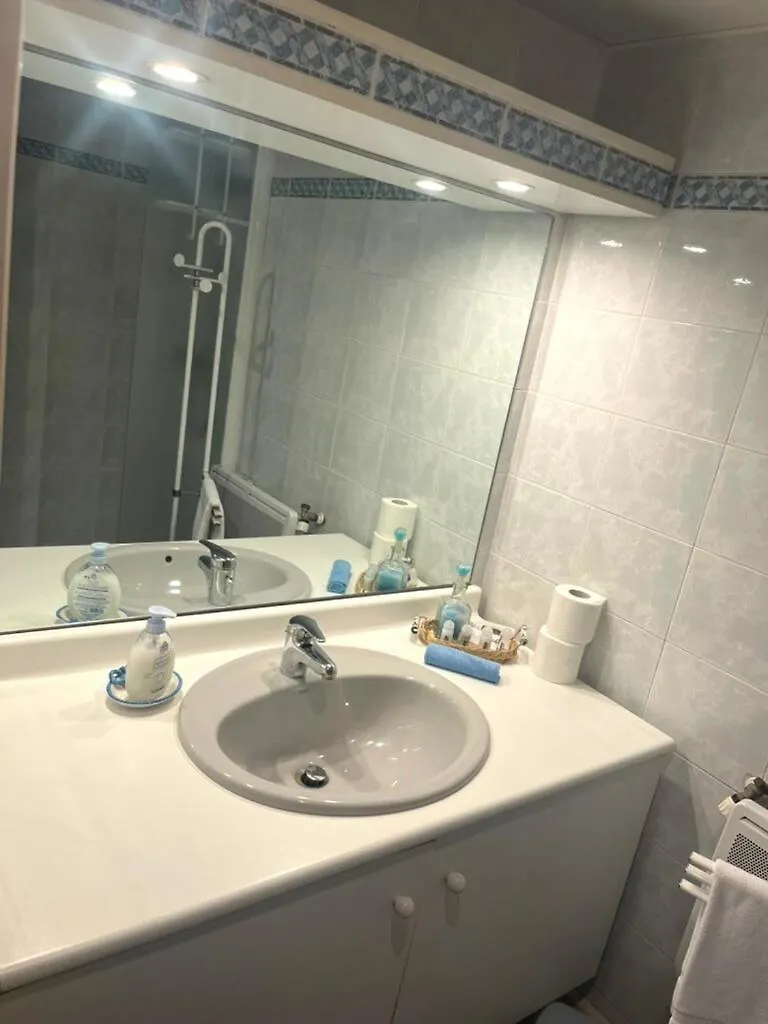 Menton Center 200 M From The Sea, Terrace And Garage Apartman 0*,  Franciaország