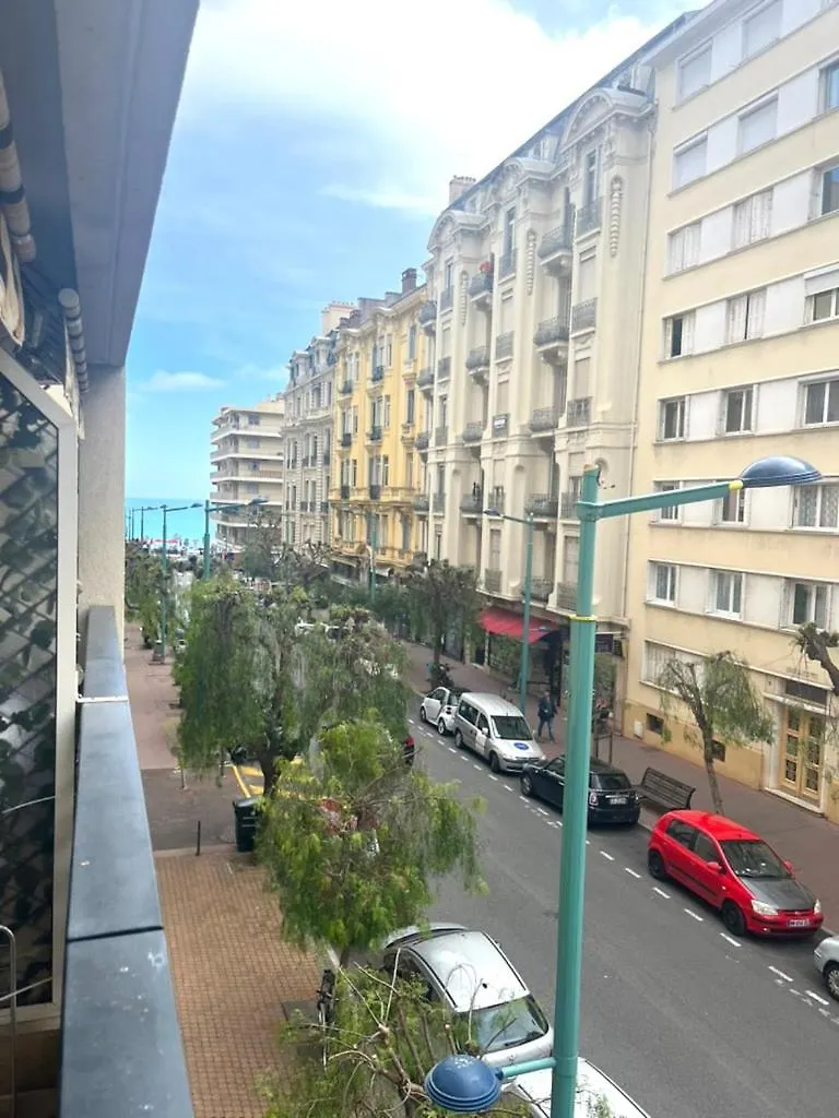 Menton Center 200 M From The Sea, Terrace And Garage Apartman 0*,