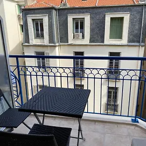 Appartement Beau En Plein Centre De, Menton